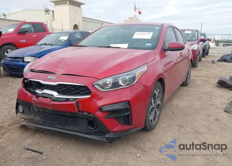 2021 Kia Forte Lxs из США, поврежденный, VIN 3KPF24AD0ME275765